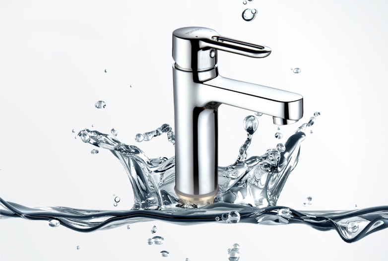 鼎新电热水器 现代龙头