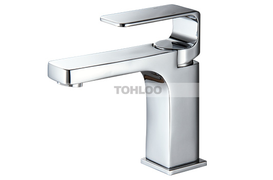 鼎新电热水器 现代龙头